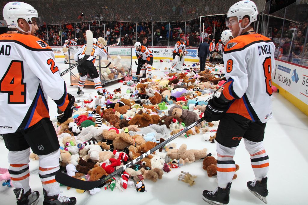 Manitoba moose teddy bear toss 2018 shop