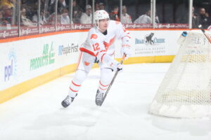 Blinded by the White! Phantoms Win 4-2 - Lehigh Valley Phantoms