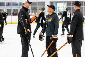 Flyers announce their 23-man roster for the start of the season – The  Morning Call