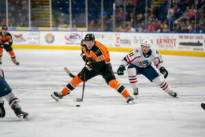 T-Birds win against Hartford Wolf Pack, 4-0