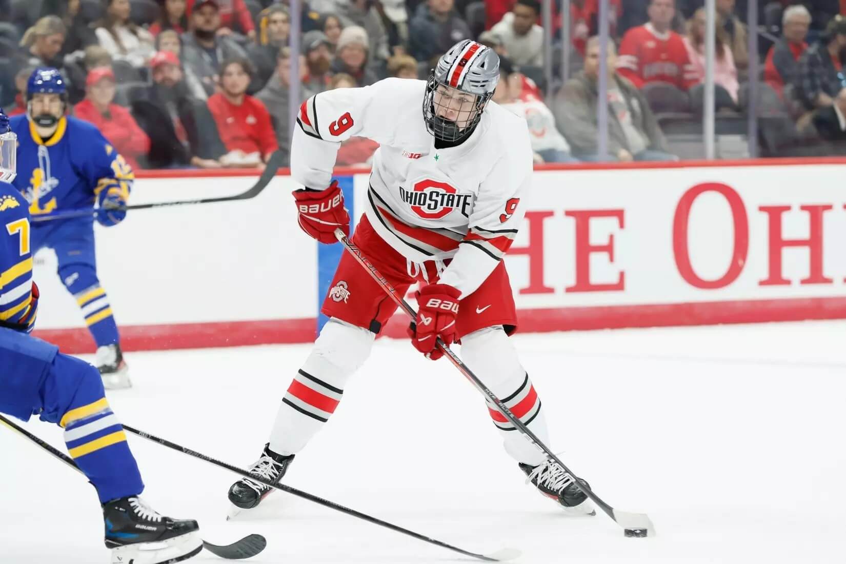 Transactions: Flyers Sign Riley Thompson