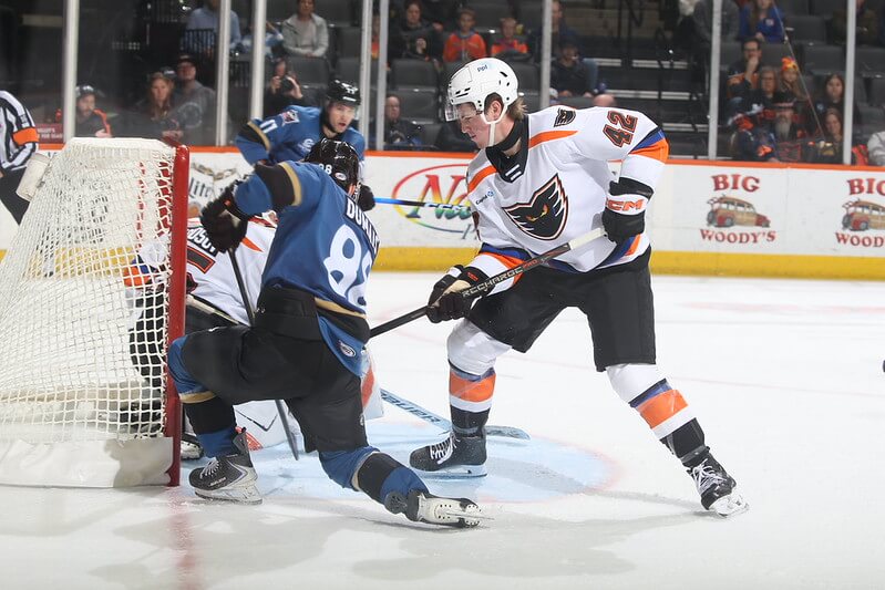 Phantoms Fall in Weekend Finale